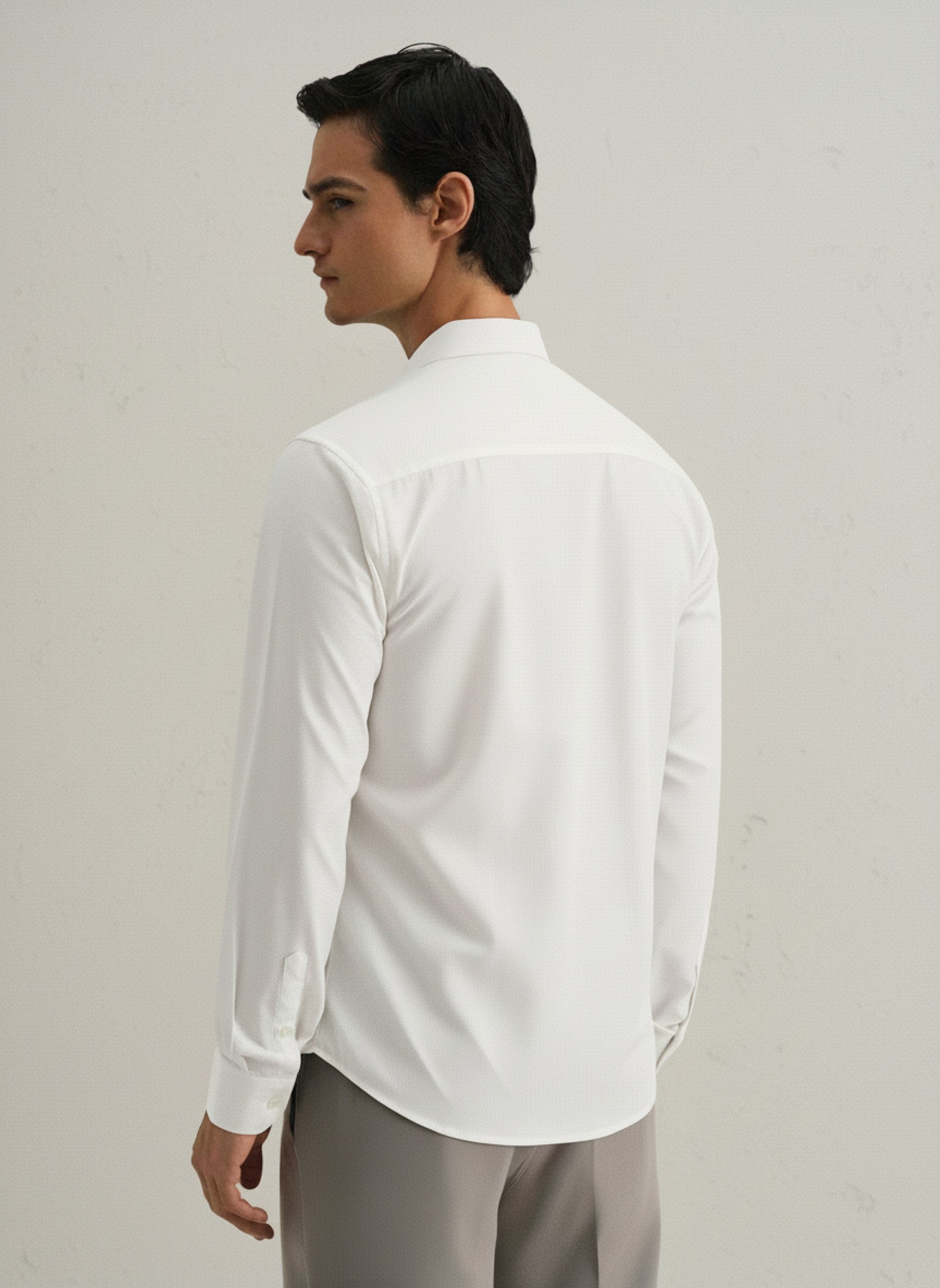 Men’s Bamboo Embroidered Linen Shirt
