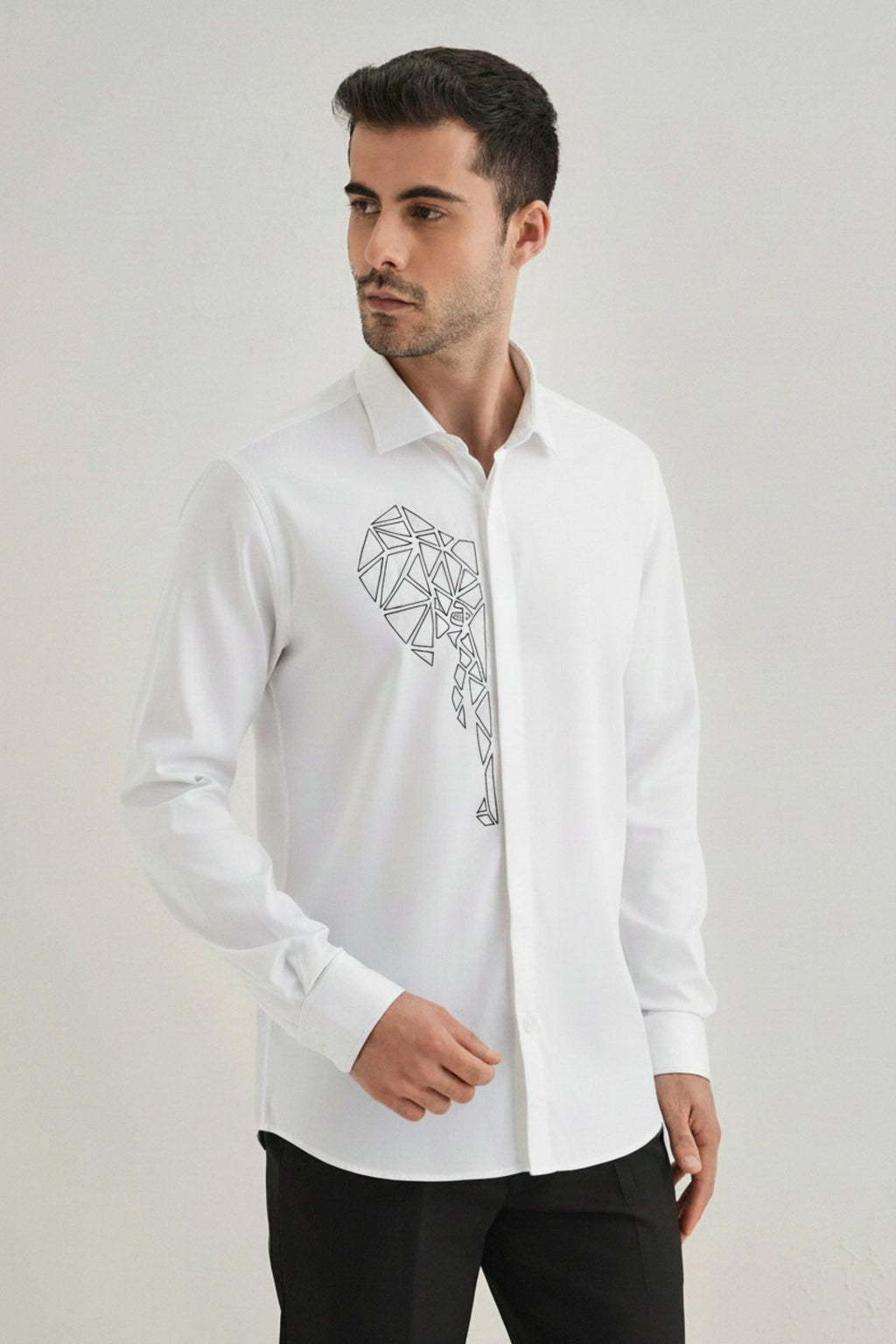 Men’s Geometric Elephant Embroidered Linen Shirt