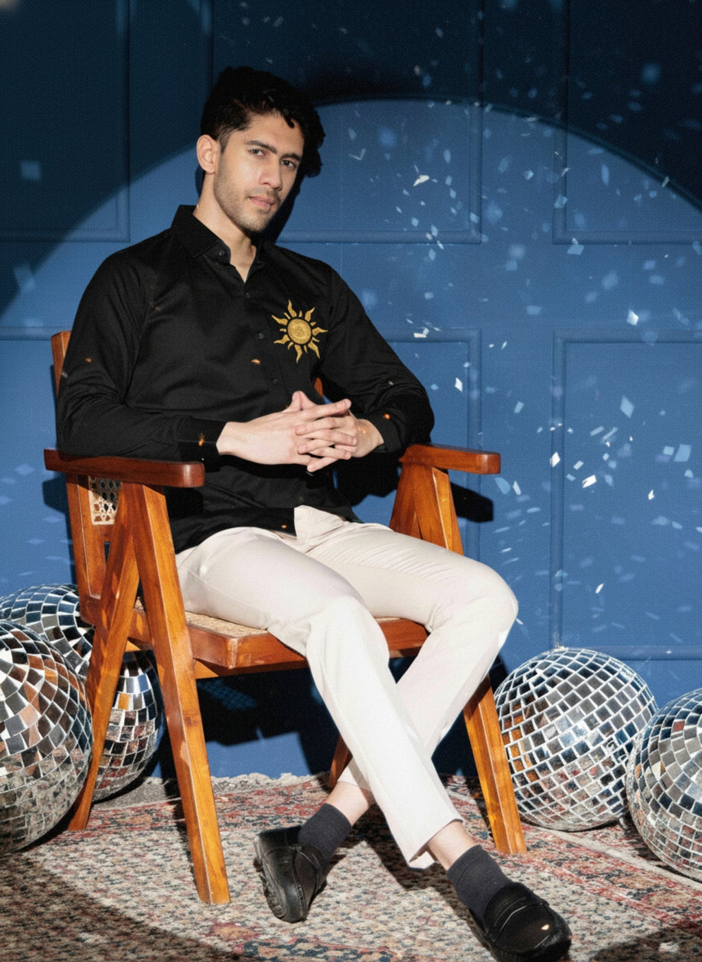 Men’s Golden Sun Embroidered Linen Shirt