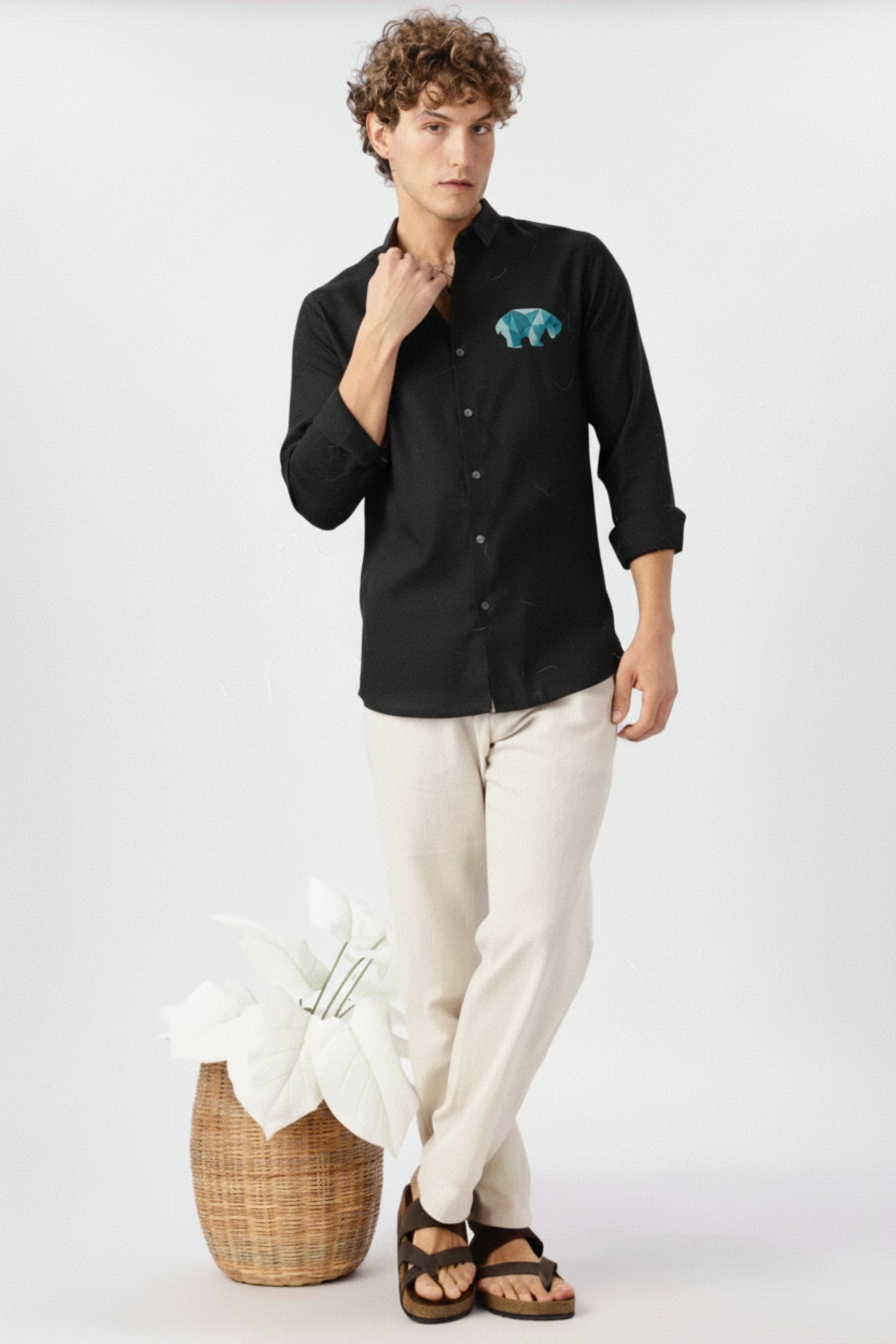 Men’s Bear Embroidered Linen Shirt