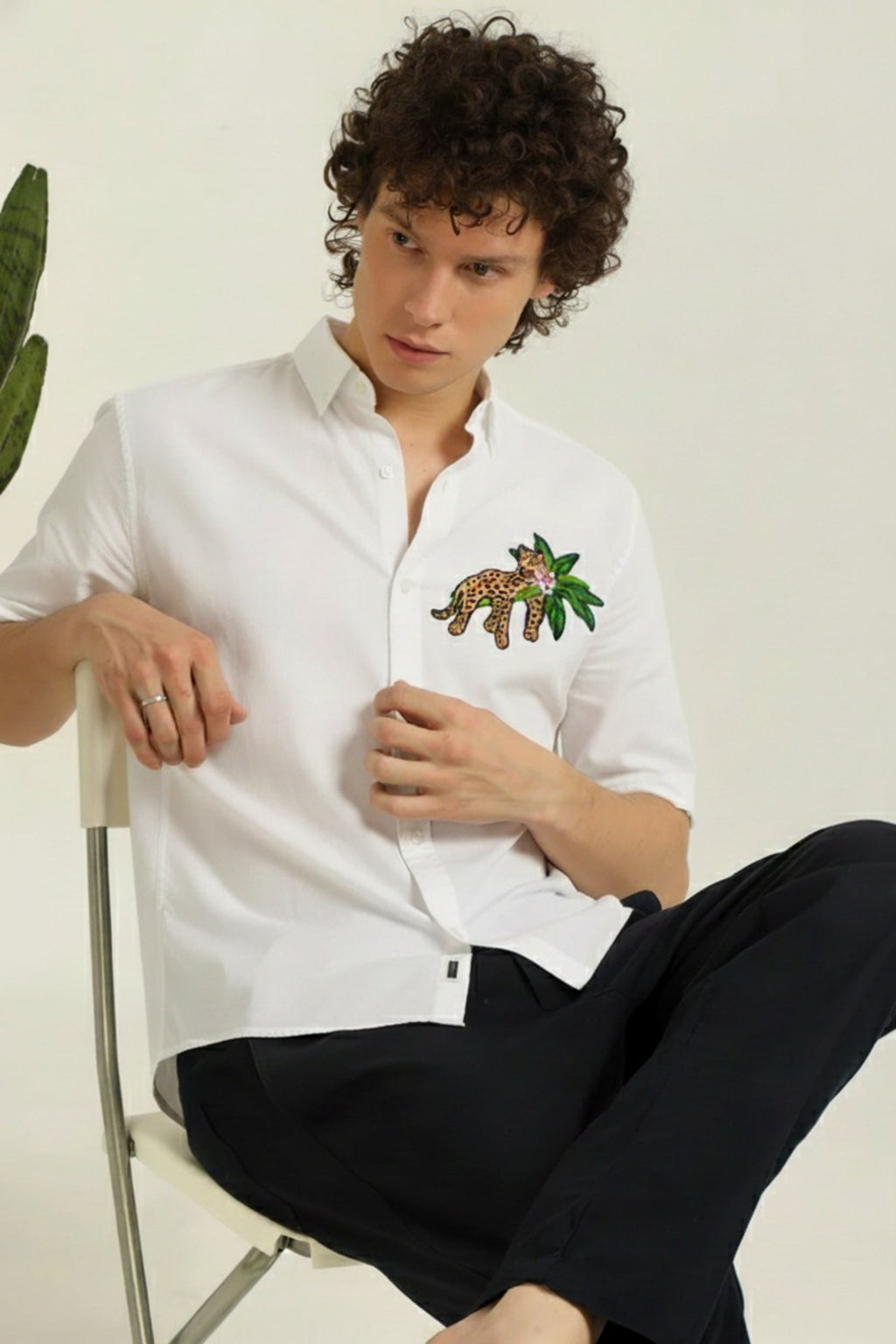 Men’s Leopard Embroidered Linen Shirt