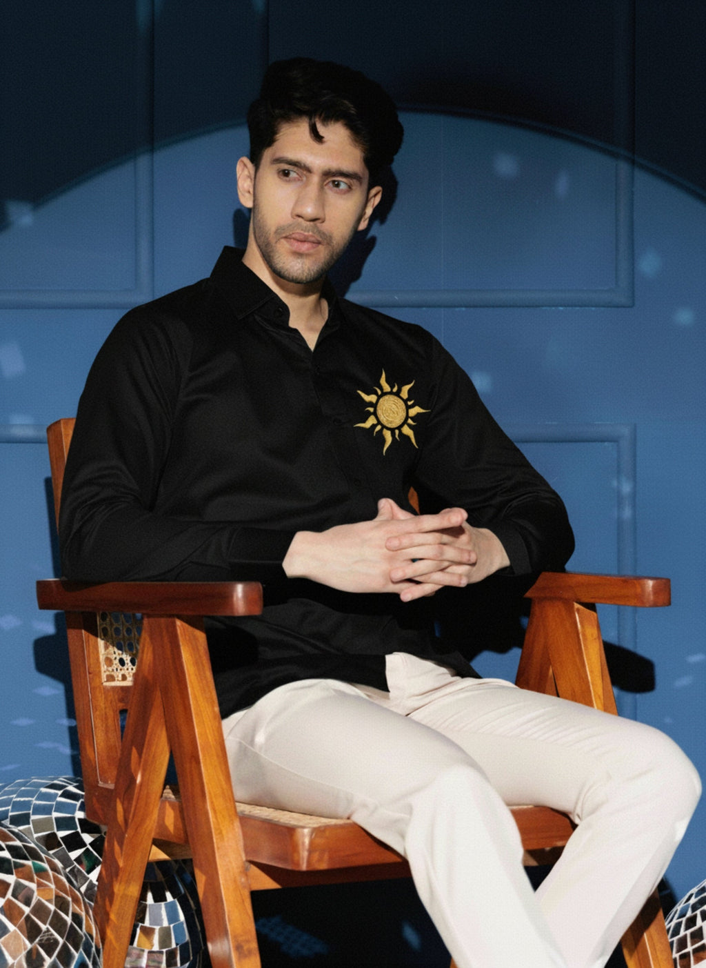 Men’s Golden Sun Embroidered Linen Shirt