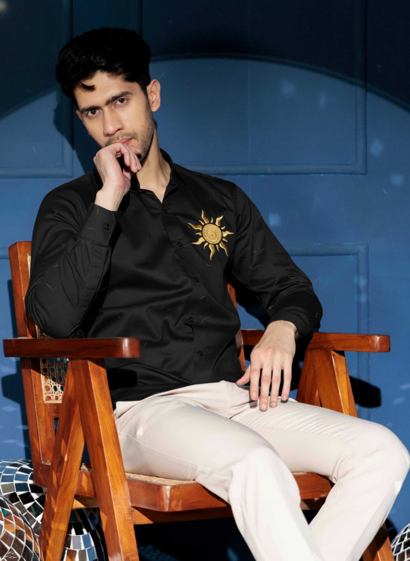 Men’s Golden Sun Embroidered Linen Shirt