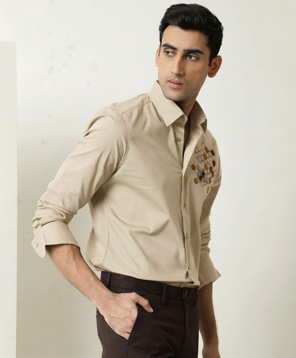 Men’s Honeycomb Embroidered Linen Shirt