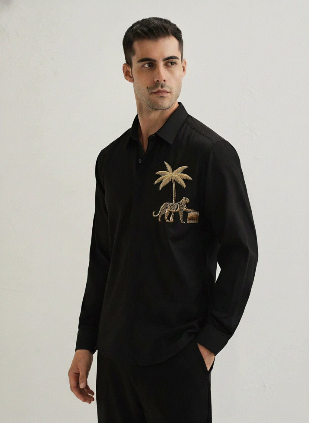 Men’s Gulf Tiger Embroidered Linen Shirt