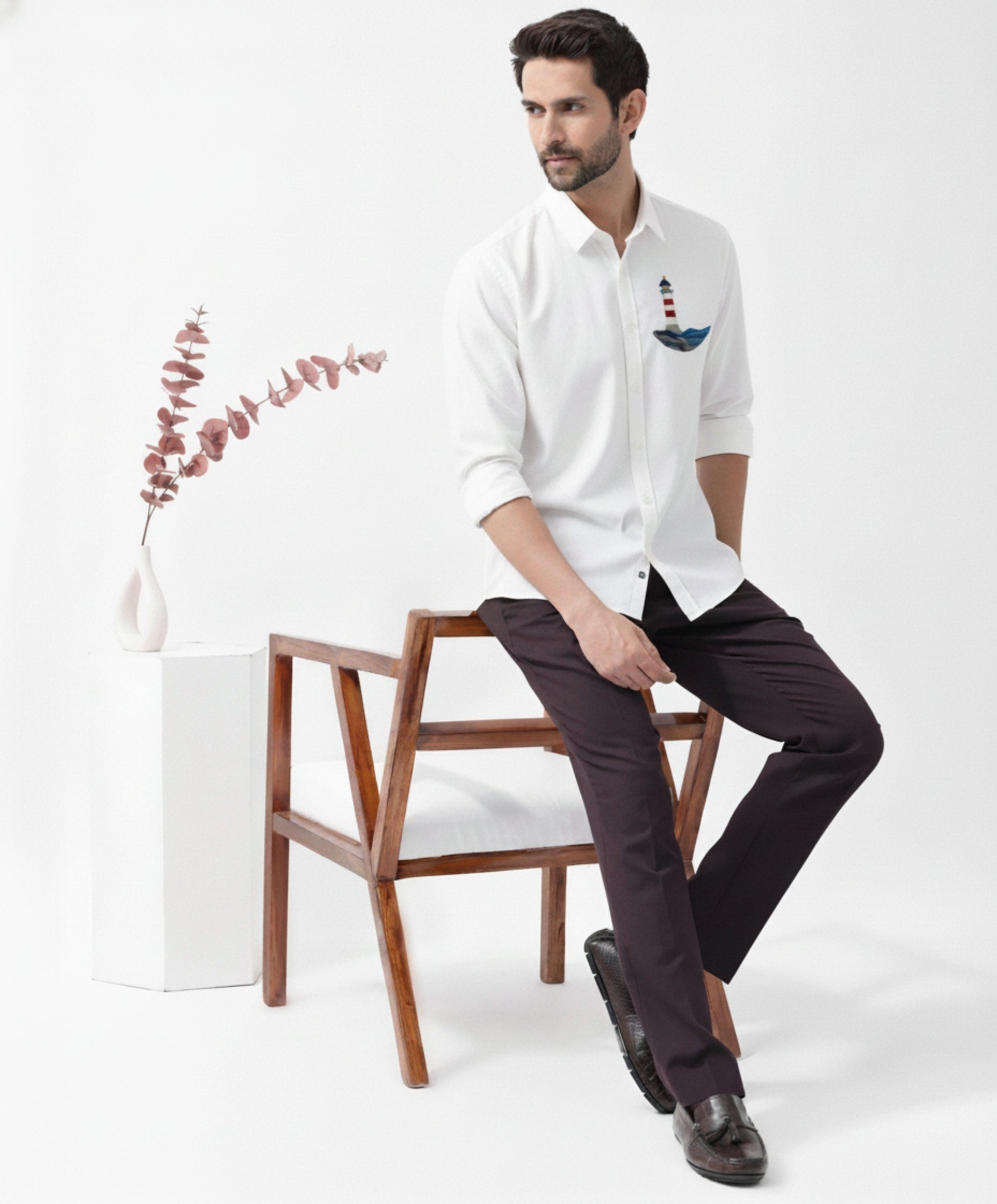 Men’s Light House Embroidered Linen Shirt